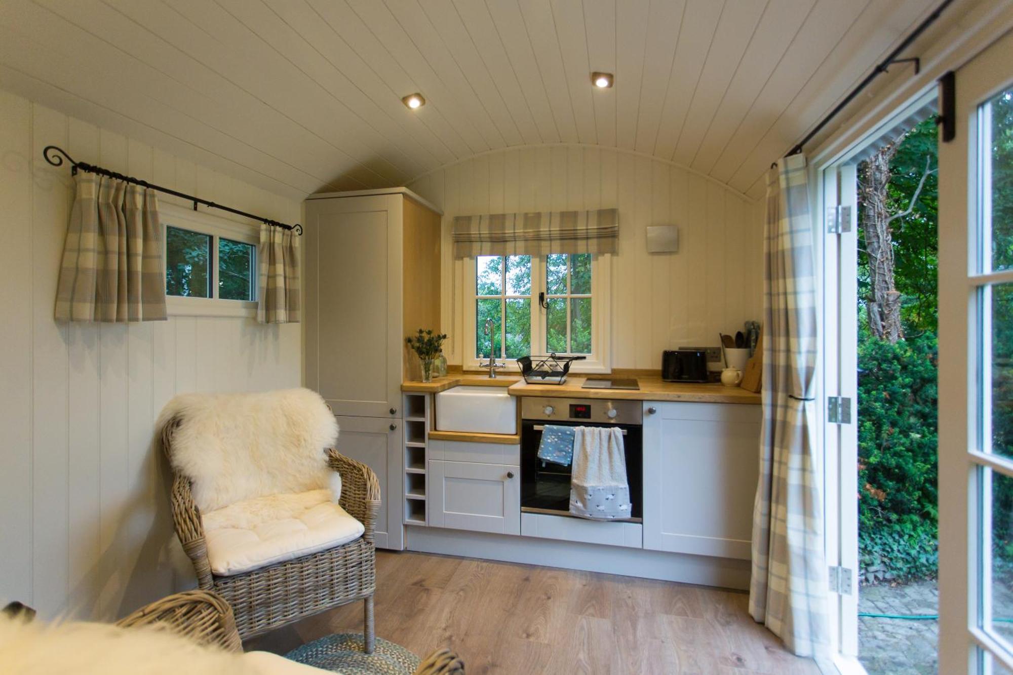 The Bailey Shepherd'S Hut And Holiday Cottage Skipton Bagian luar foto